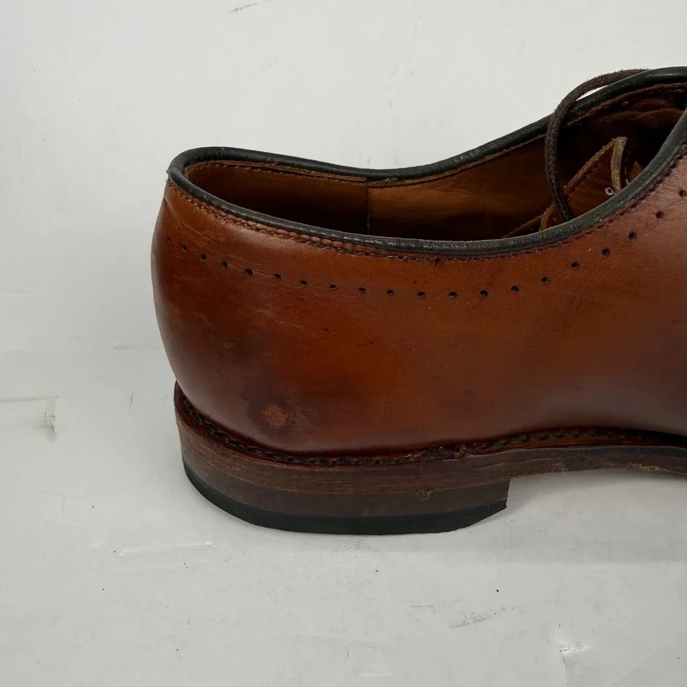 Allen Edmonds Vernon Oxford Mens 9.5 E Brown Leather Cap Toe Brogue Shoes